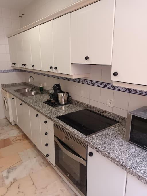 Apartamento Puerta Real Севилья Экстерьер фото