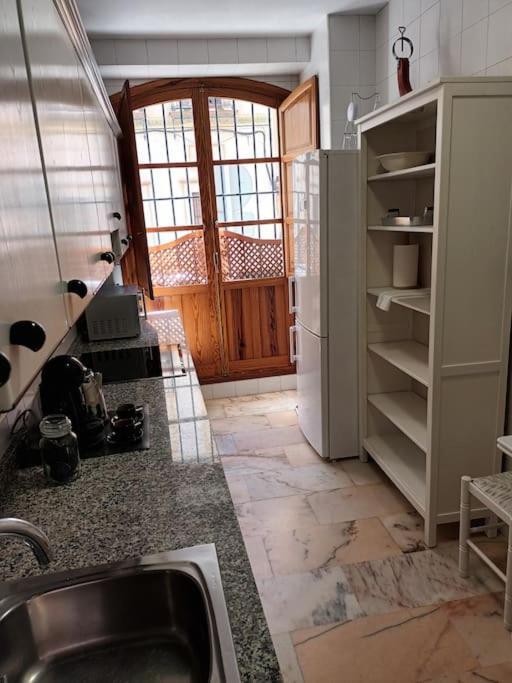 Apartamento Puerta Real Севилья Экстерьер фото