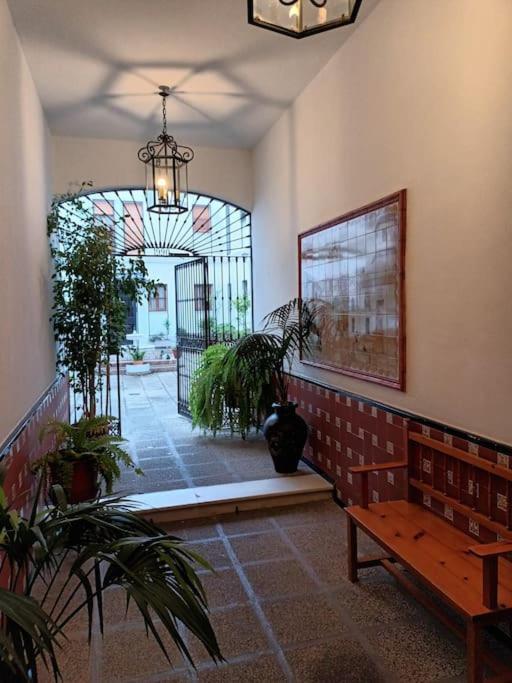 Apartamento Puerta Real Севилья Экстерьер фото
